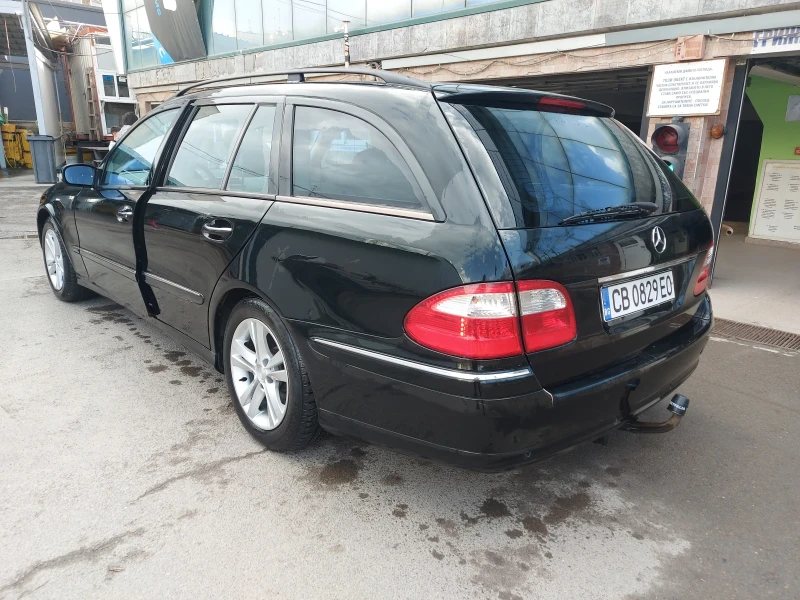 Mercedes-Benz E 270, снимка 3 - Автомобили и джипове - 49517674