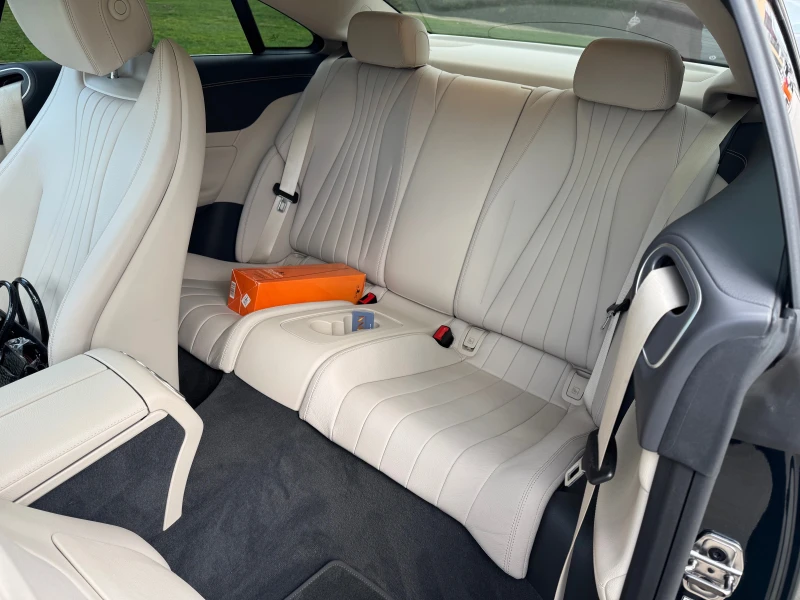 Mercedes-Benz E 450 4Matic AMG Hybrid, снимка 12 - Автомобили и джипове - 52243136