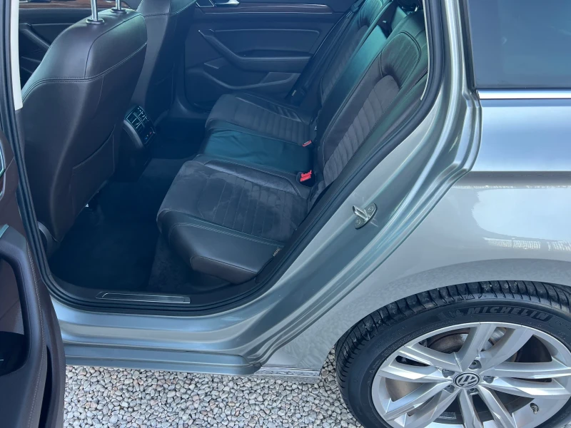 VW Passat 2.0TDI* 100%km* DIGITAL* 190ks* AUT* 360-KAM* FULL, снимка 15 - Автомобили и джипове - 52422862