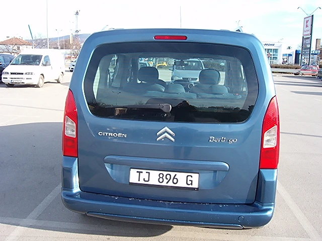 Citroen Berlingo 1, 5 109кс, снимка 9 - Автомобили и джипове - 52859633