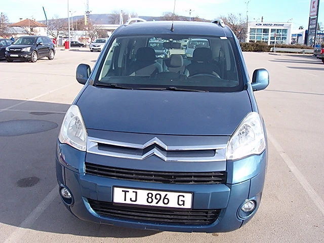 Citroen Berlingo 1, 5 109кс, снимка 4 - Автомобили и джипове - 52859633
