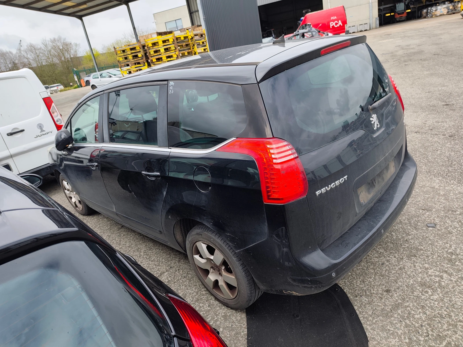 Peugeot 5008 1.6/2.0 BHDI, снимка 12 - Автомобили и джипове - 48320330