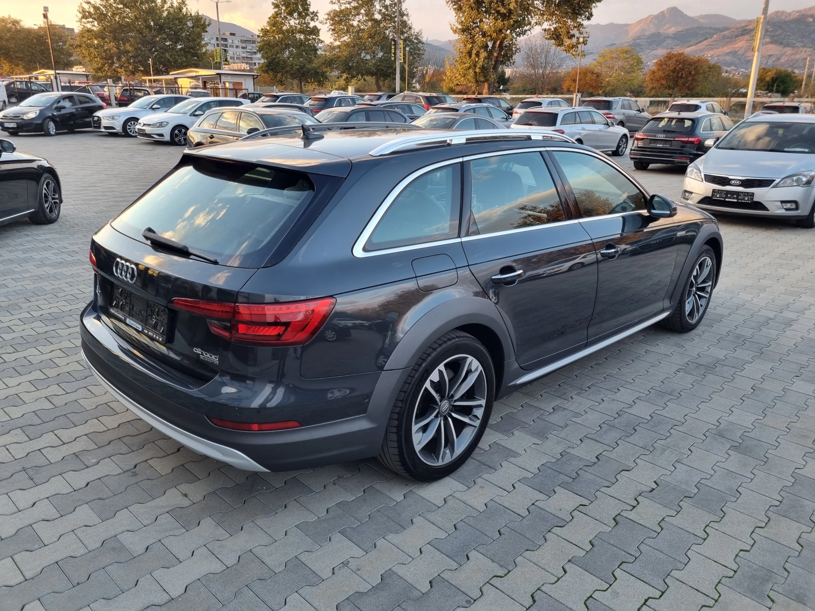 Audi A4 Allroad 3.0TDi-MATRIX, HUD, ПАНОРАМА, DISTRONIC, 360`, B&O - изображение 6