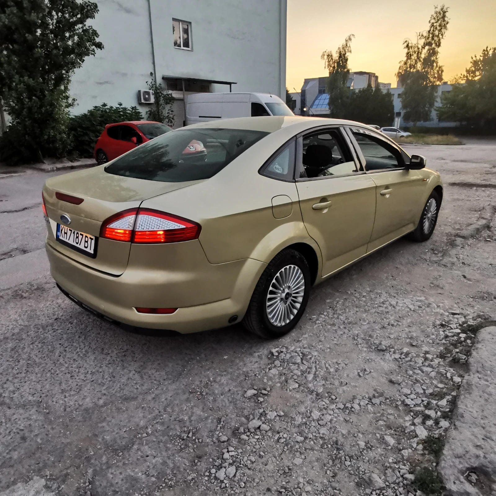 Ford Mondeo  - изображение 8
