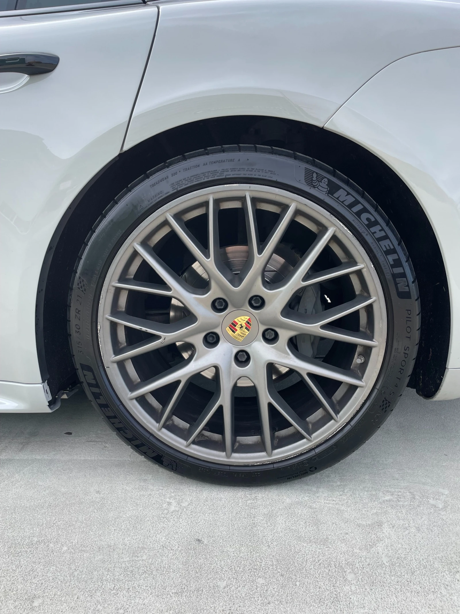 Porsche Panamera 4S/CARBON/SOFT CLOSE - изображение 8