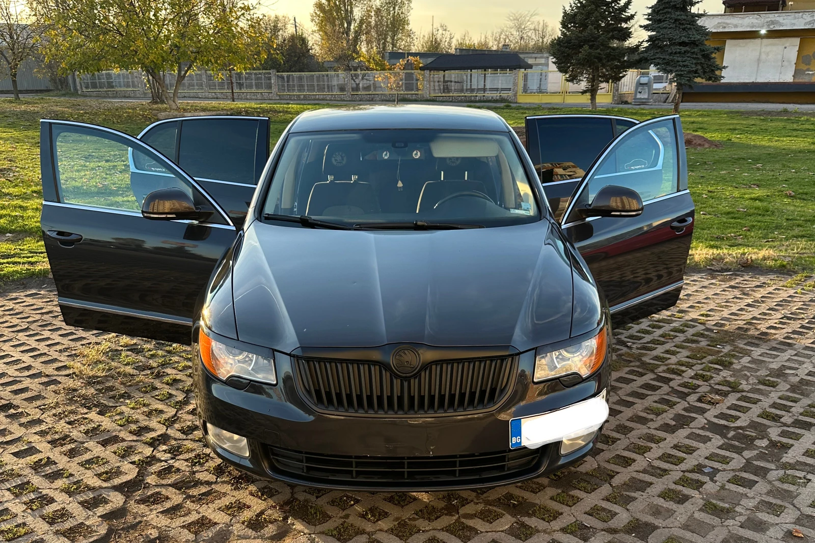 Skoda Superb  - изображение 7