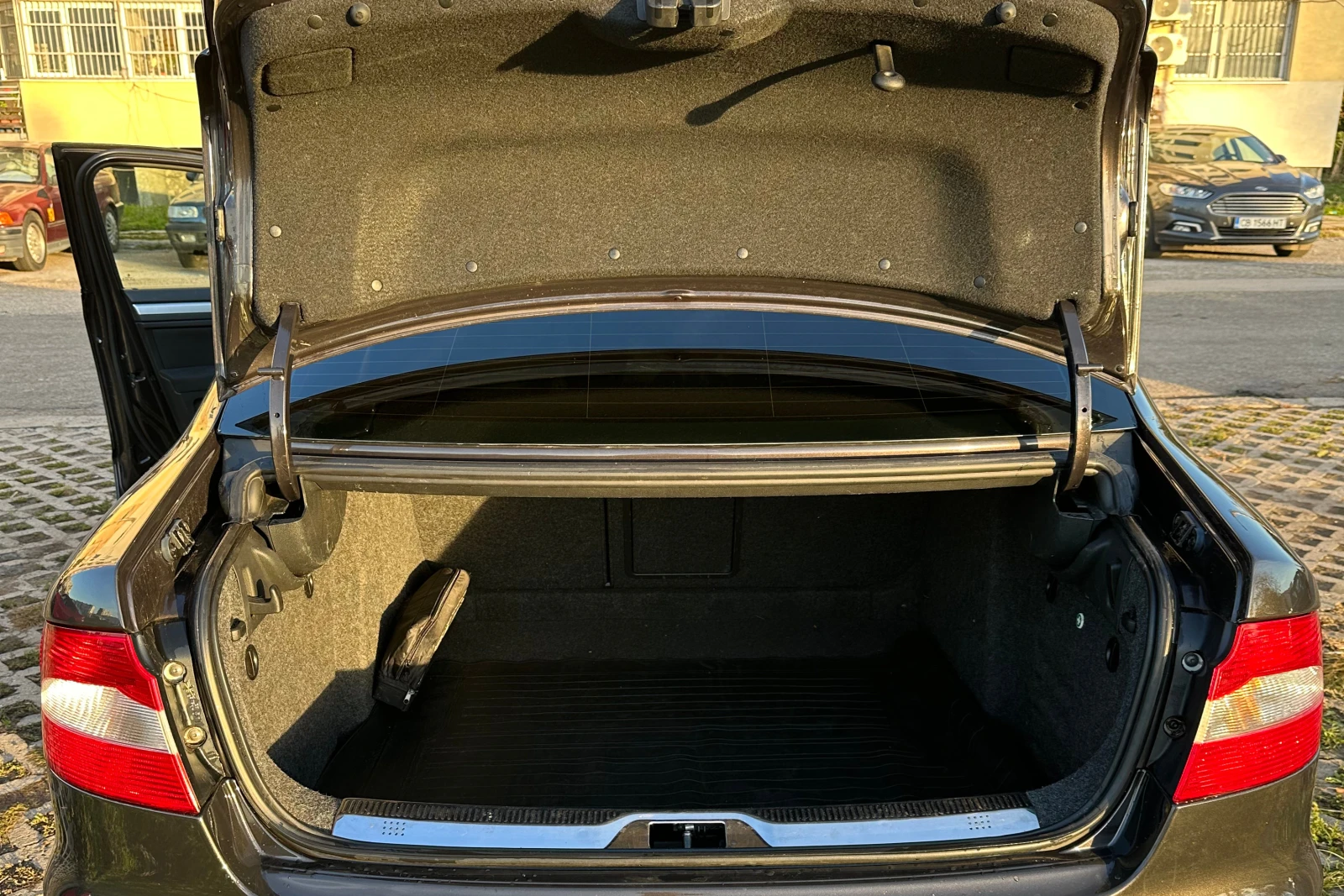 Skoda Superb | Mobile.bg � ����������� 11