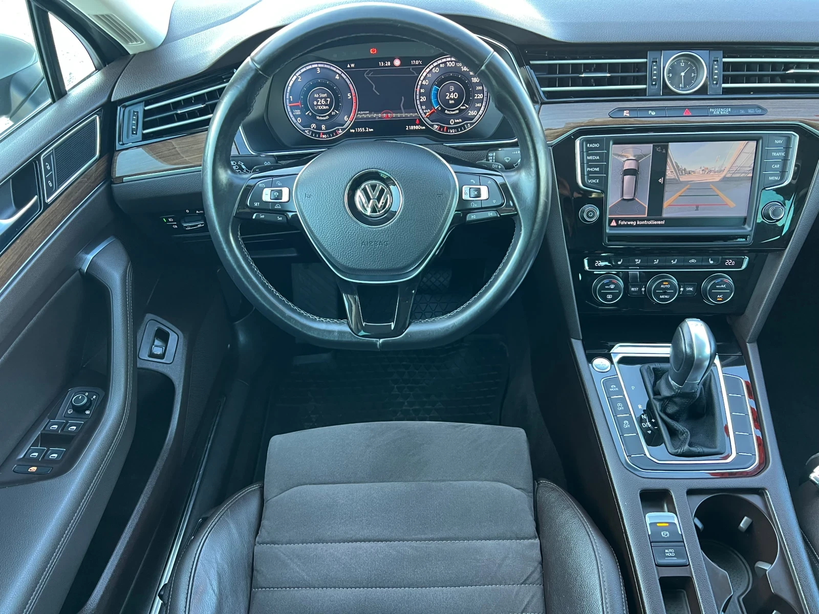 VW Passat 2.0TDI* 100%km* DIGITAL* 190ks* AUT* 360-KAM* FULL - изображение 8