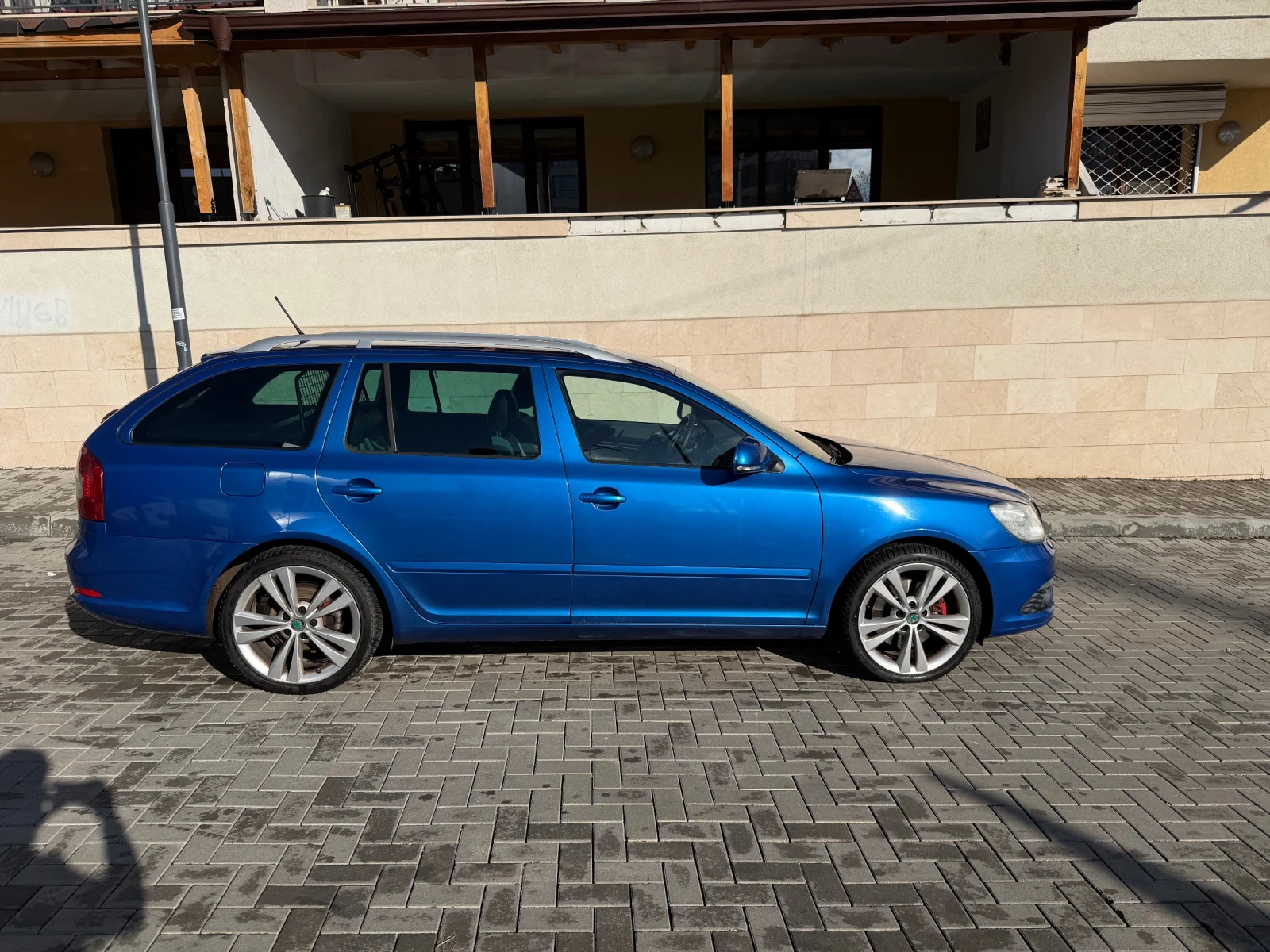 Skoda Octavia 2.0 TSI - изображение 2