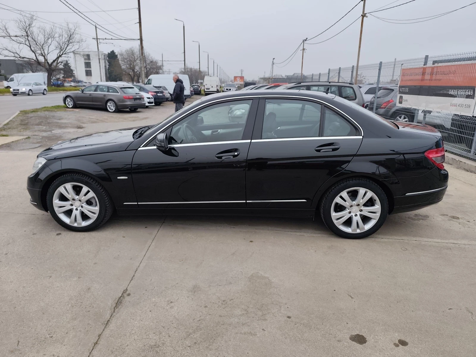 Mercedes-Benz C 200  - изображение 8