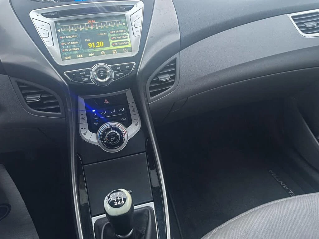 Hyundai Elantra Hyundai* Elantra* GLS* FWD* АвтоКредит(ЦЕНА ДО БГ) - изображение 9