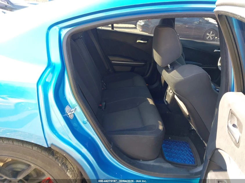 Dodge Charger R/T Scat Pack Rwd - изображение 8