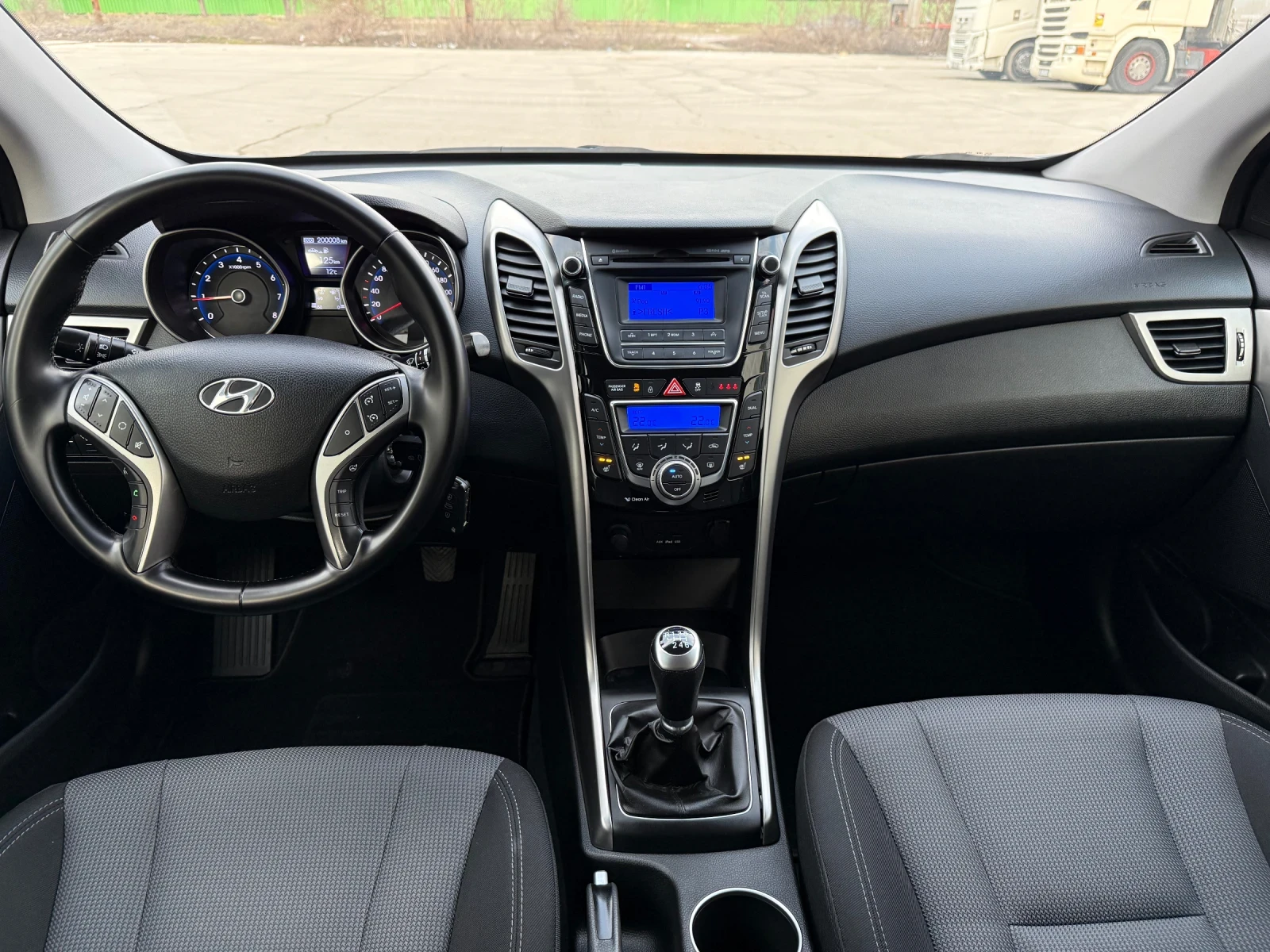 Hyundai I30 1.6i - изображение 8