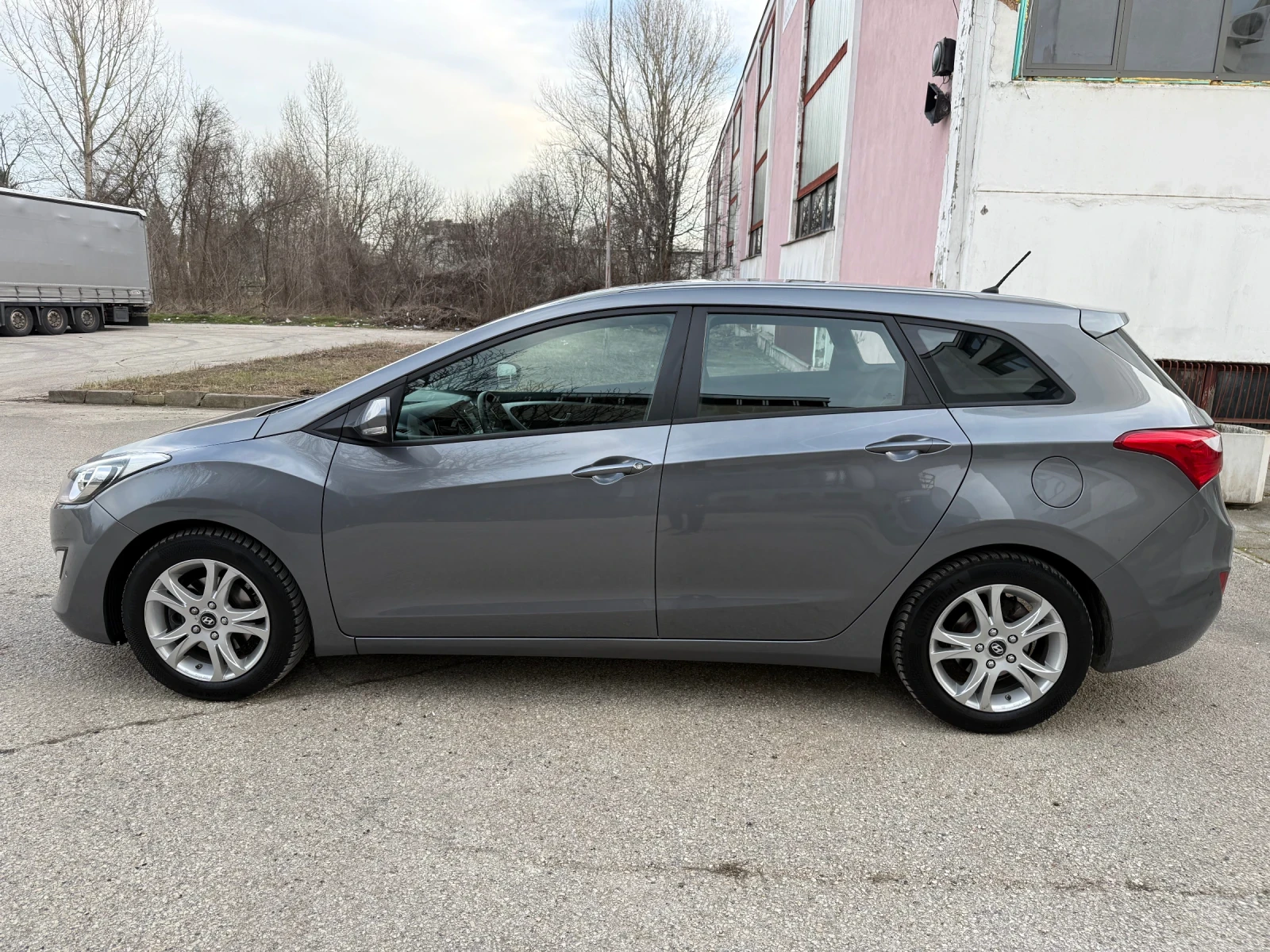 Hyundai I30 1.6i - изображение 6