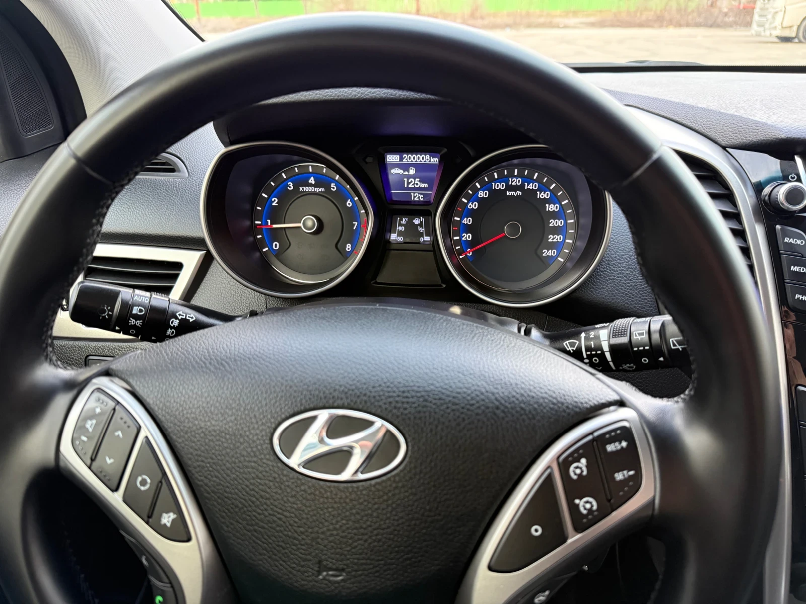 Hyundai I30 1.6i | Mobile.bg � ����������� 12