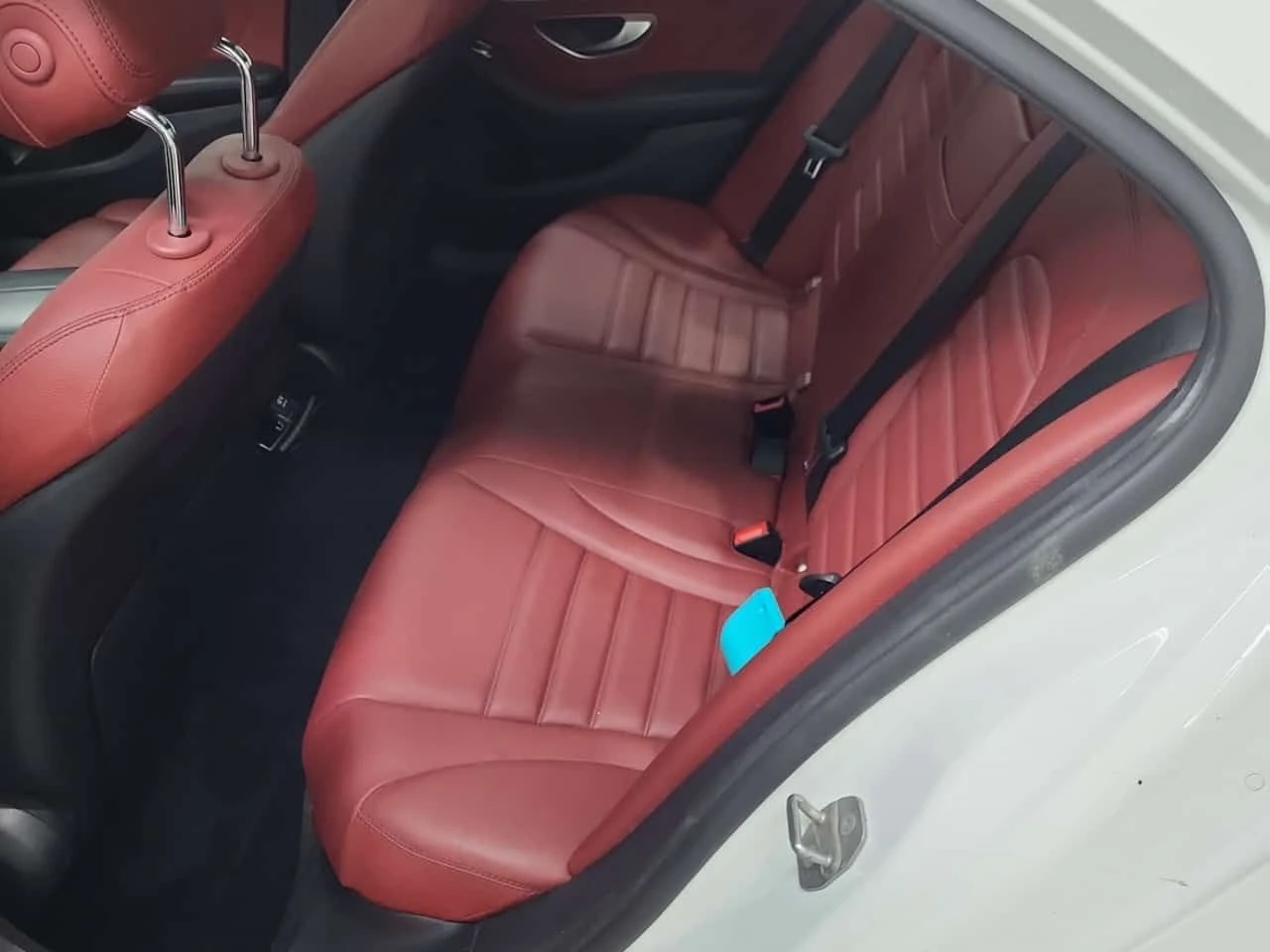 Mercedes-Benz C 43 AMG 4MATIC | PANO | DISTRONIC | 360 | AMBIENT | KEYLES, снимка 12 - Автомобили и джипове - 53817140