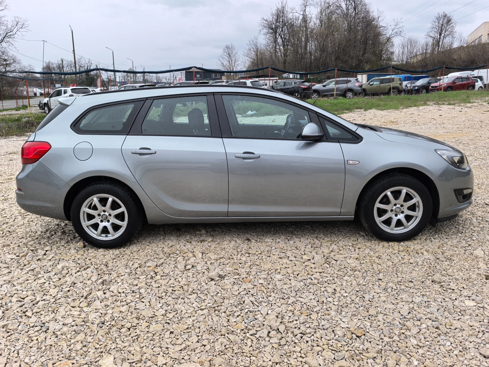 Opel Astra 1.4i Turbo ecotec, снимка 4 - Автомобили и джипове - 54164828