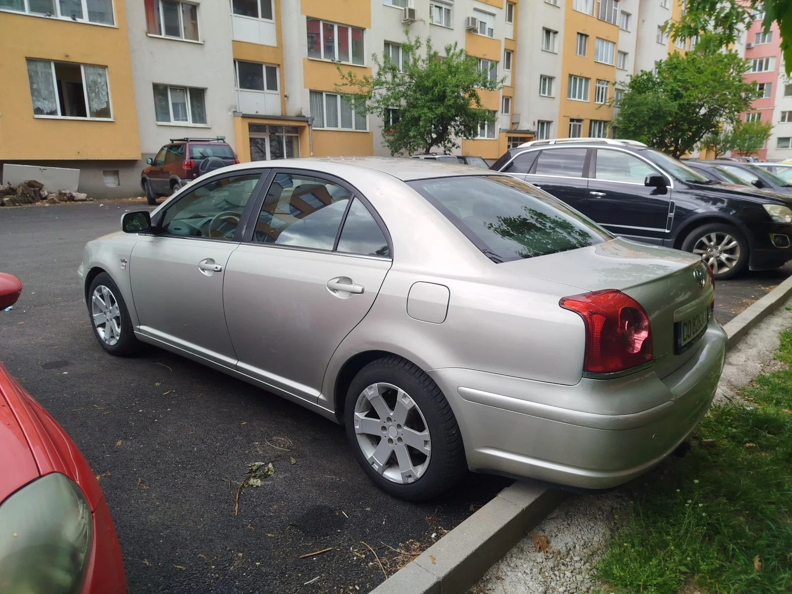 Toyota Avensis 2.0D4D 116�.� | Mobile.bg � ����������� 14