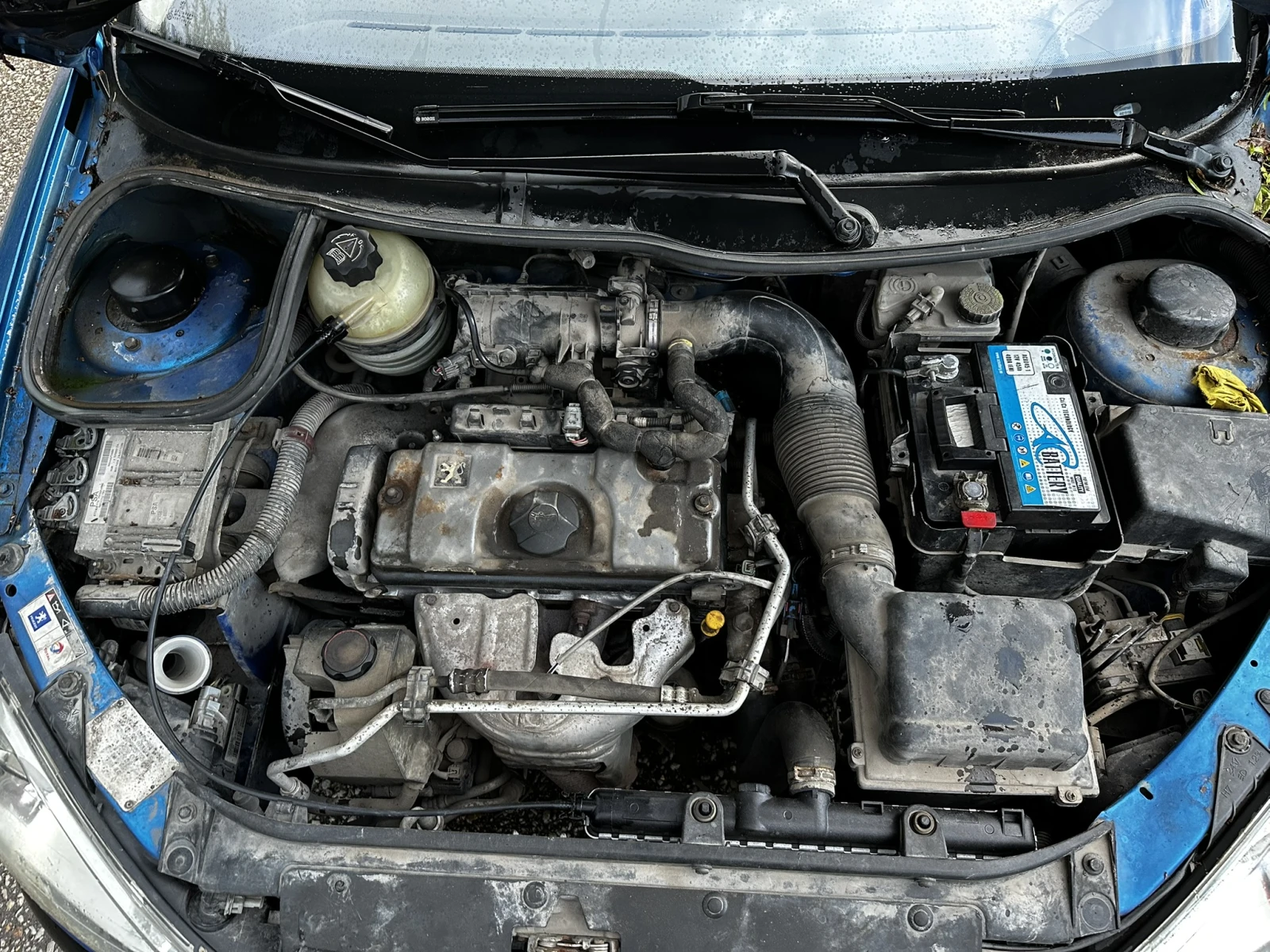 Peugeot 206 1.4i Реални километри, снимка 11 - Автомобили и джипове - 54628663