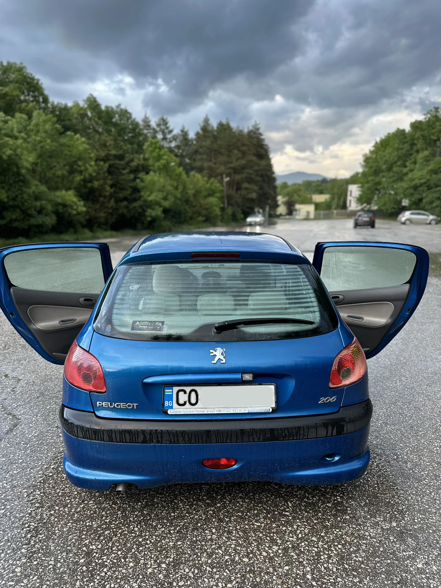 Peugeot 206 1.4i Реални километри, снимка 3 - Автомобили и джипове - 54628663