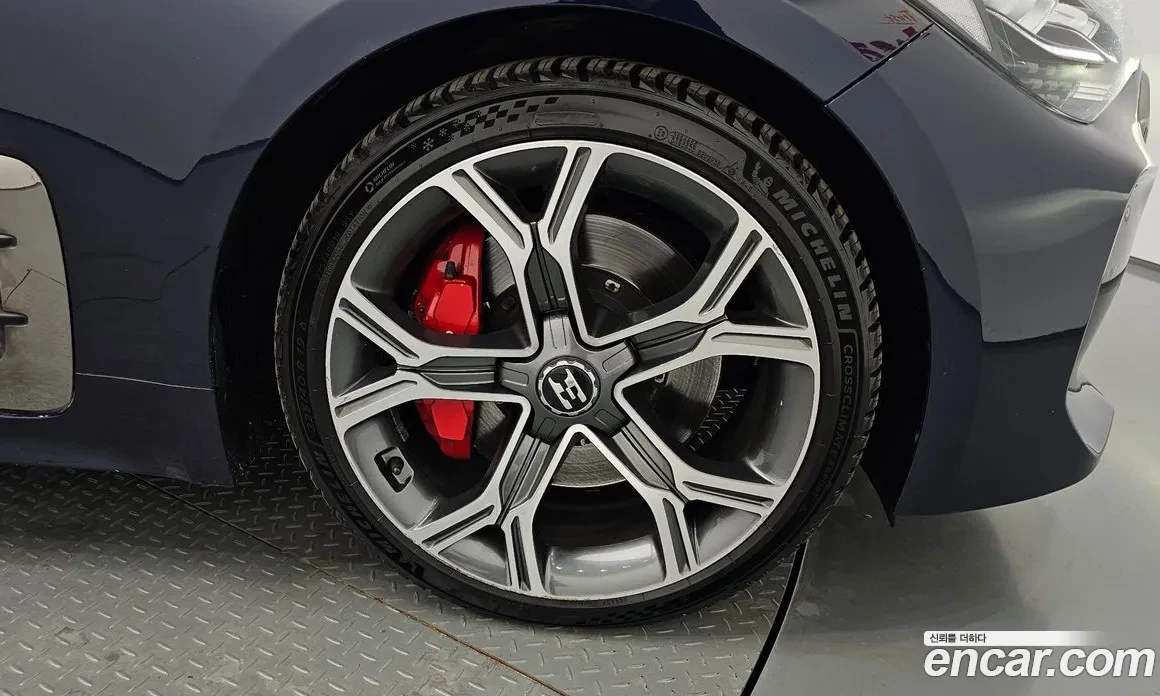 Kia Stinger AWD * HeadUp * �����/������� * 360 | Mobile.bg � ����������� 5
