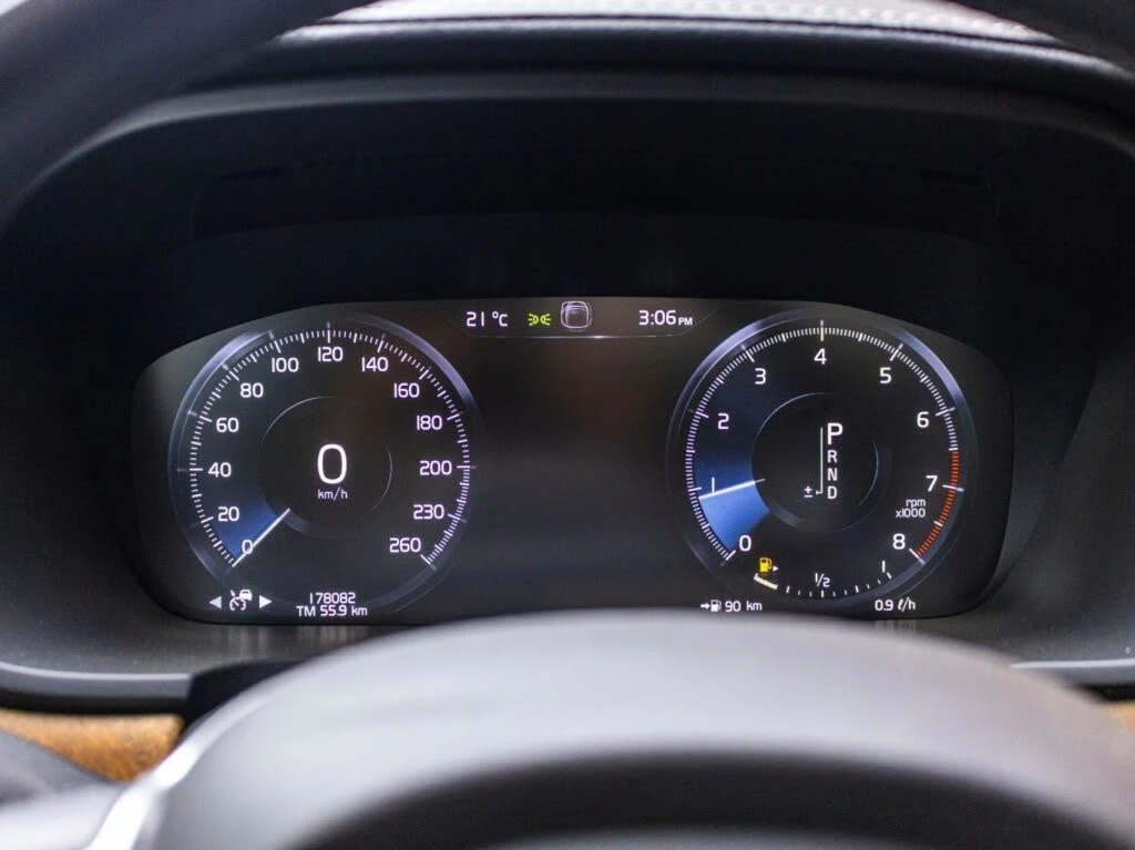 Volvo S90 S90 T6 INSCRIPTION AWD* FULL* КРАЙНА ЦЕНА ДО БГ* , снимка 9 - Автомобили и джипове - 55048855