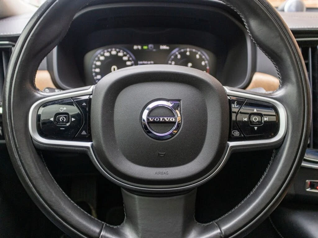 Volvo S90 S90 T6 INSCRIPTION AWD* FULL* КРАЙНА ЦЕНА ДО БГ* , снимка 8 - Автомобили и джипове - 55048855