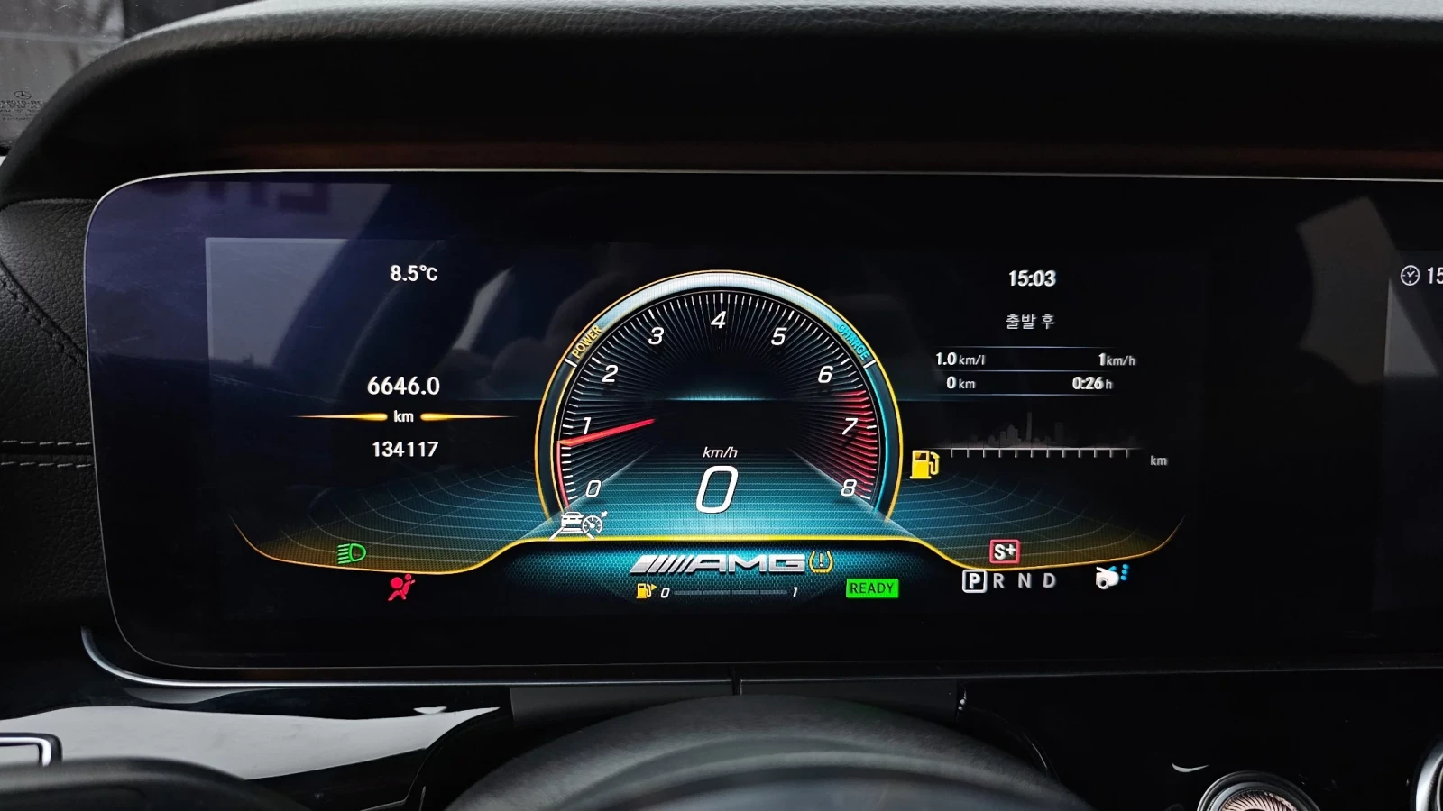 Mercedes-Benz AMG GT 43 4MATIC+ | ОБДУХВАНЕ | DISTRONIC, снимка 7 - Автомобили и джипове - 55082256
