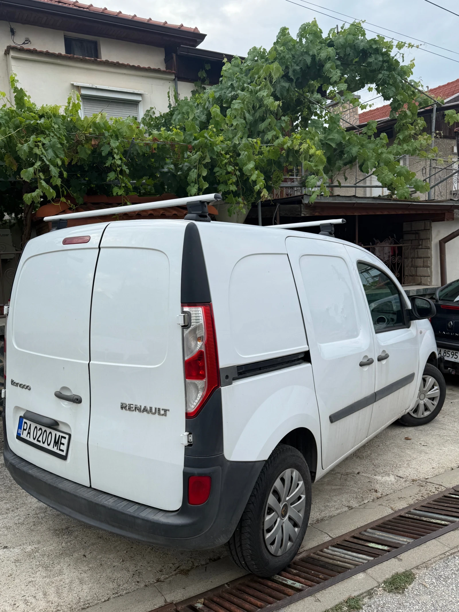 Renault Kangoo, снимка 3 - Автомобили и джипове - 55137045