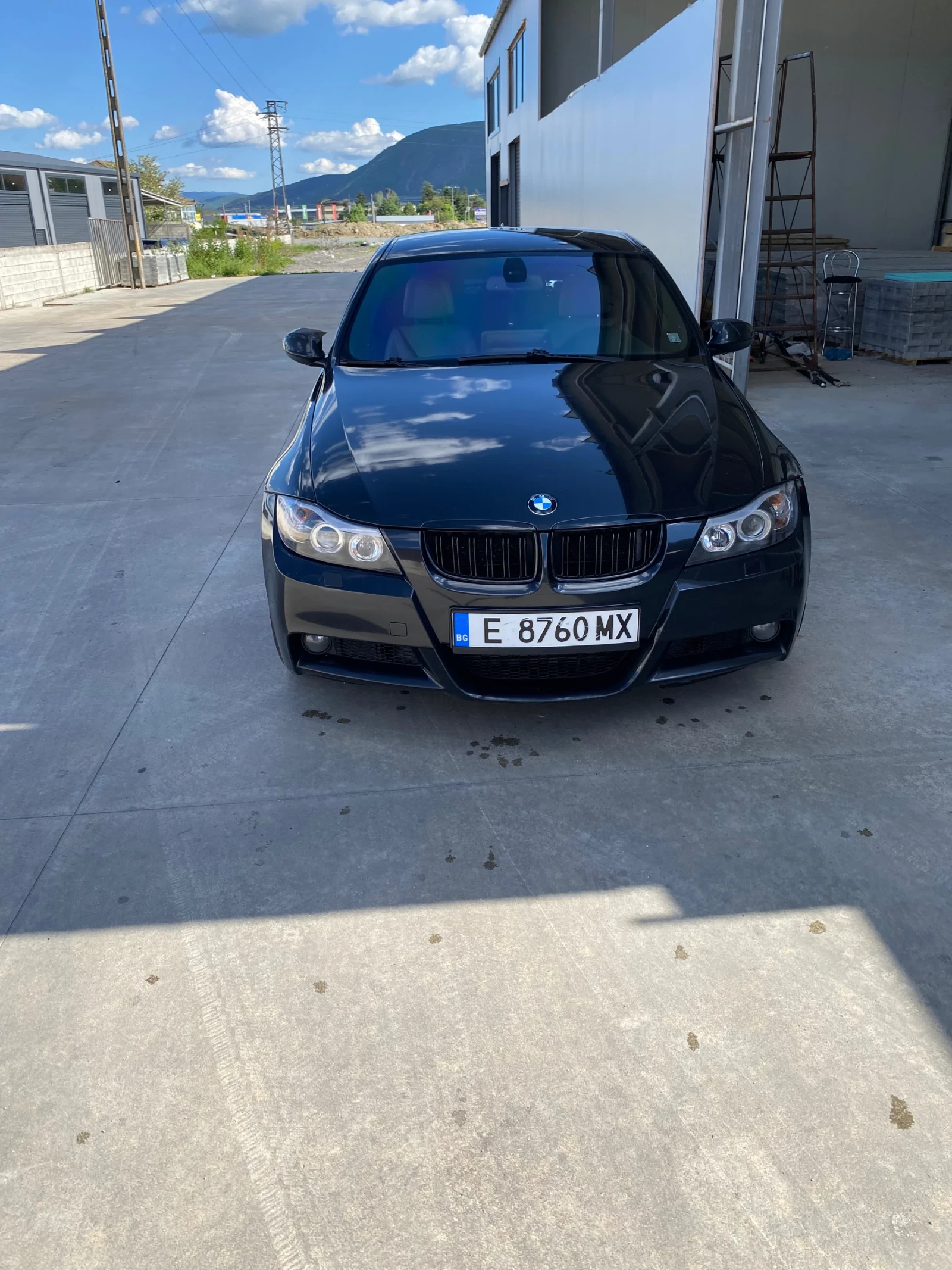 BMW 330, снимка 8 - Автомобили и джипове - 55332383