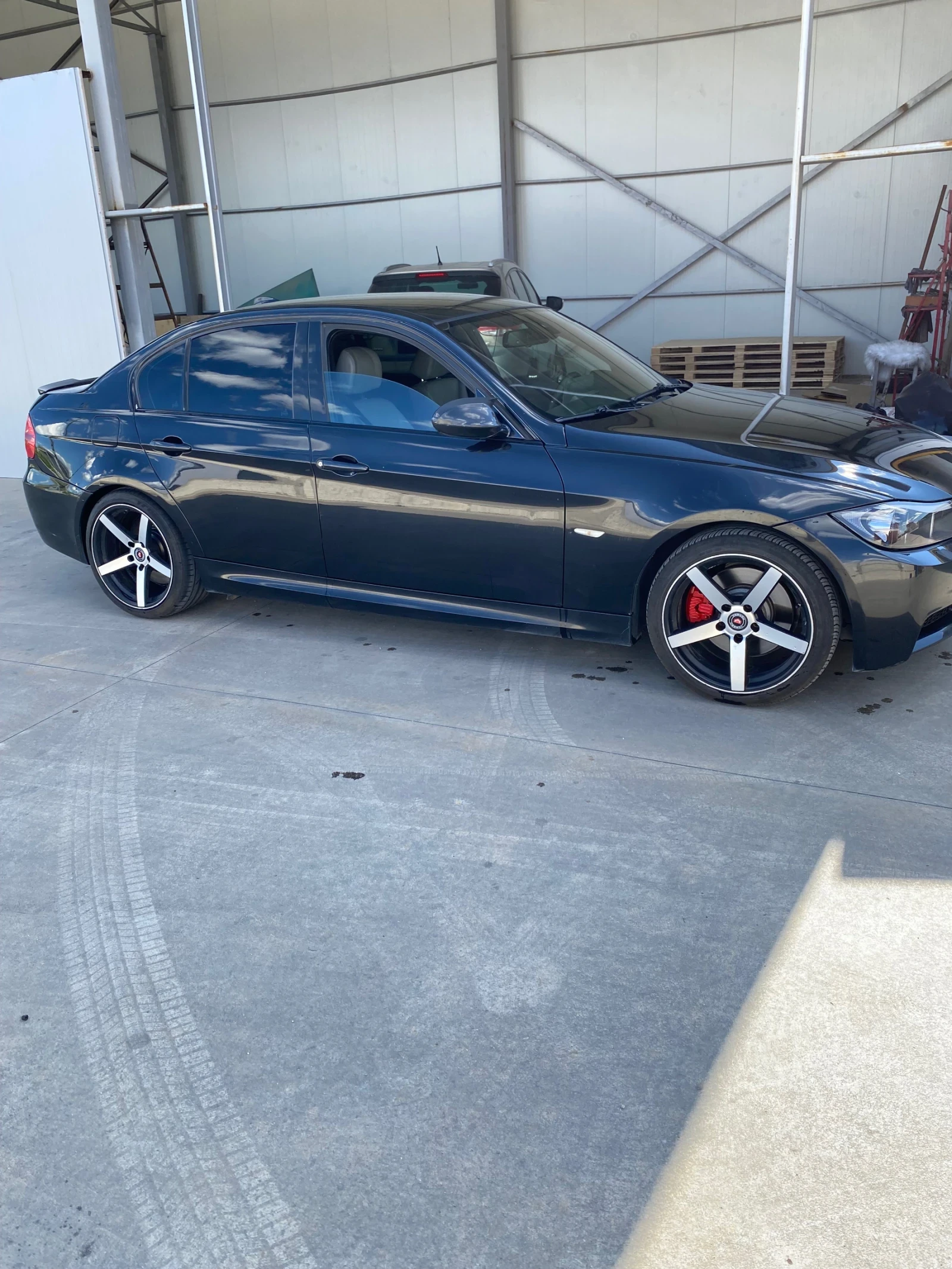 BMW 330, снимка 7 - Автомобили и джипове - 55332383