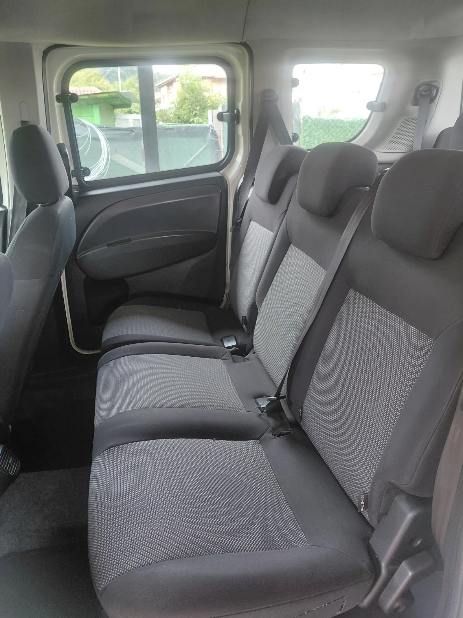 Fiat Doblo 1.6 Mjet 6+ 1, снимка 8 - Автомобили и джипове - 55407640