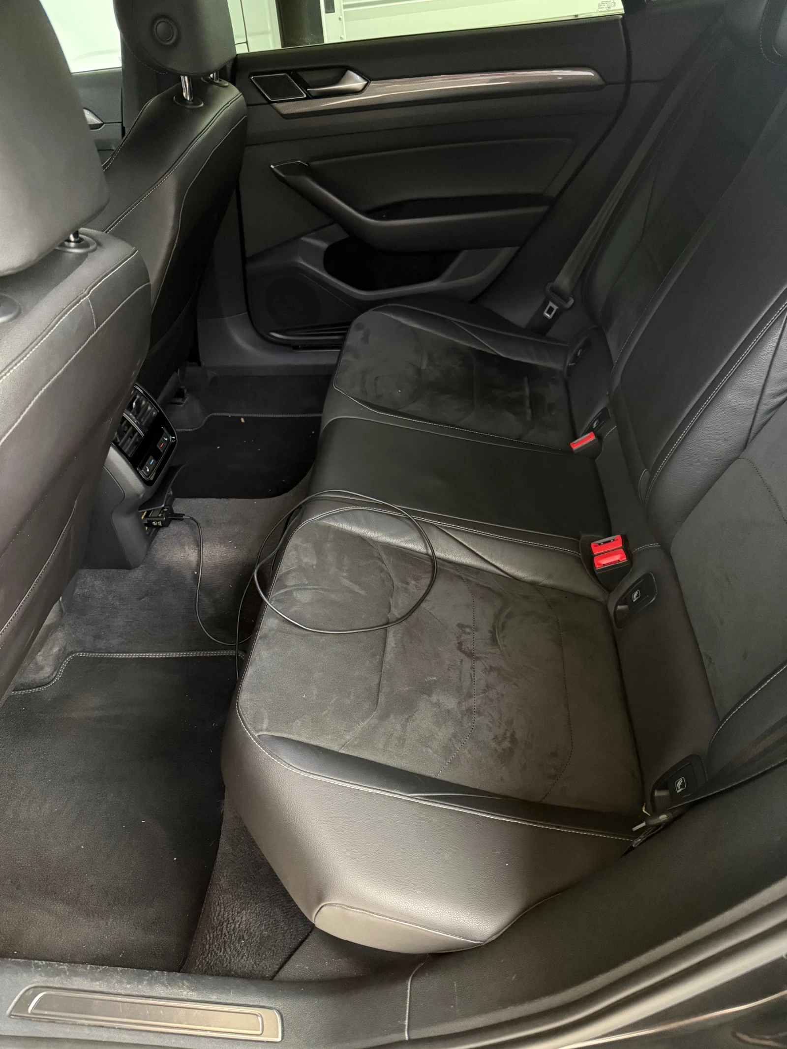 VW Arteon, снимка 11 - Автомобили и джипове - 55408361