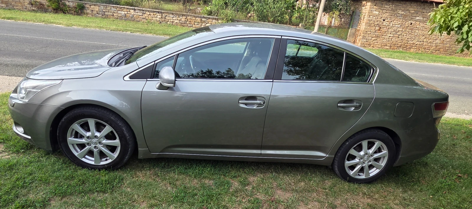 Toyota Avensis, снимка 3 - Автомобили и джипове - 55782297