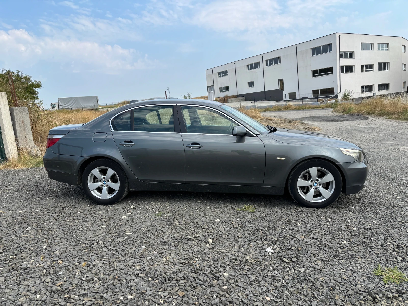BMW 530 E60, снимка 7 - Автомобили и джипове - 55501262