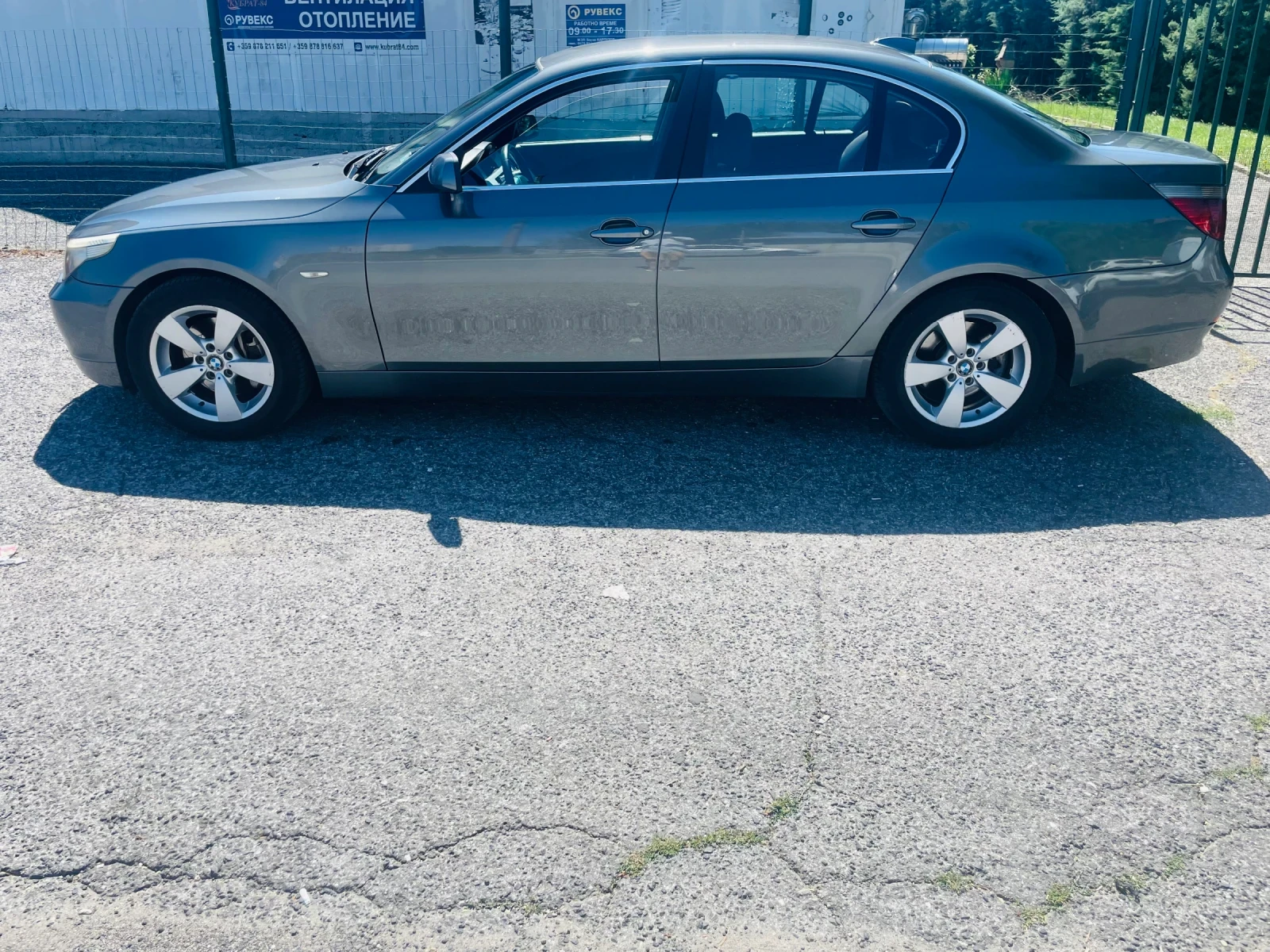 BMW 530 E60, снимка 3 - Автомобили и джипове - 55501262