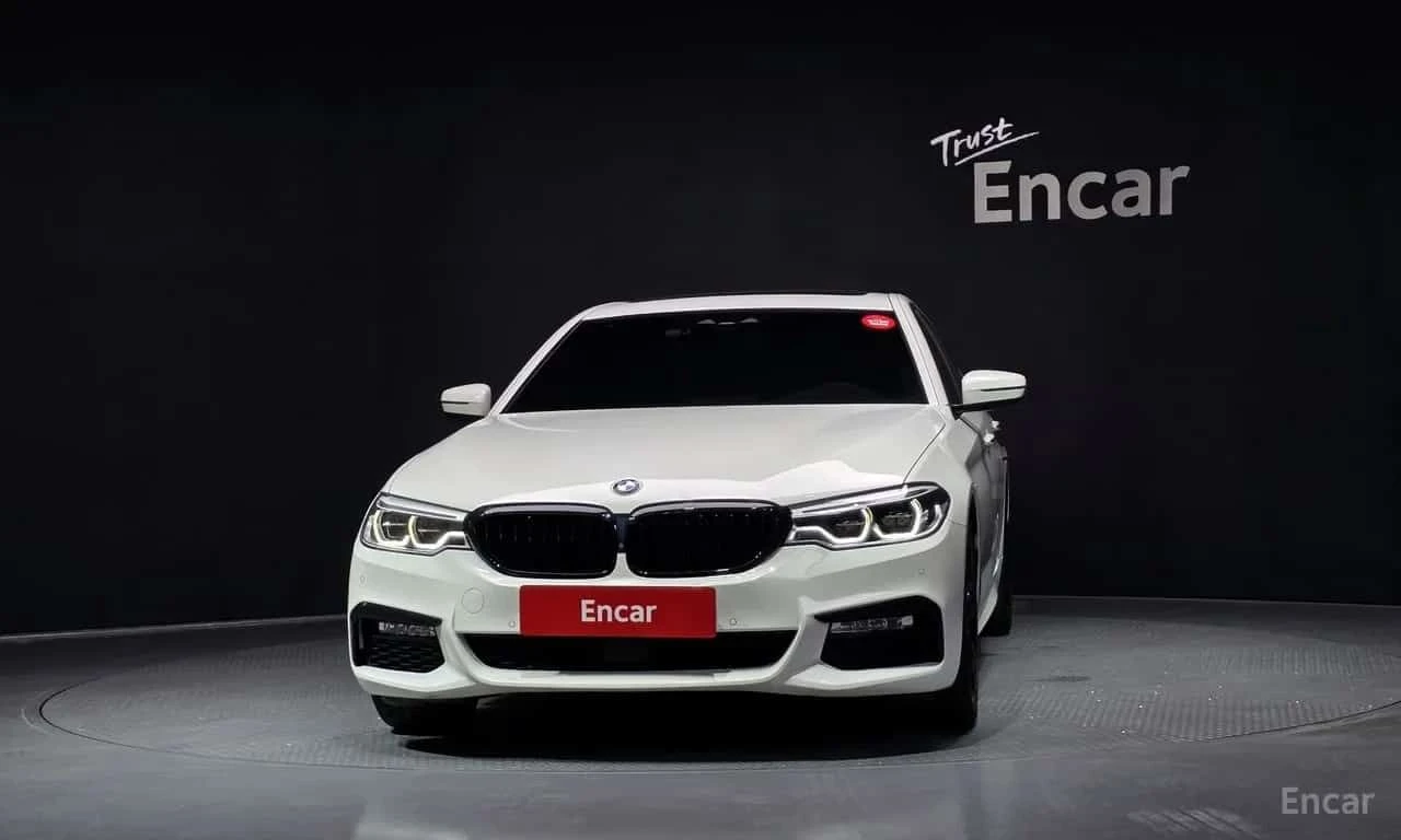 BMW 530 * 530i M Sport Package Plus * ЦЕНА ДО БГ, снимка 3 - Автомобили и джипове - 55617972
