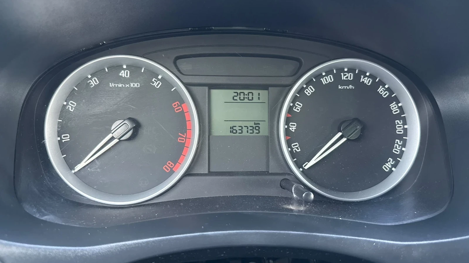 Skoda Fabia, снимка 16 - Автомобили и джипове - 55755080