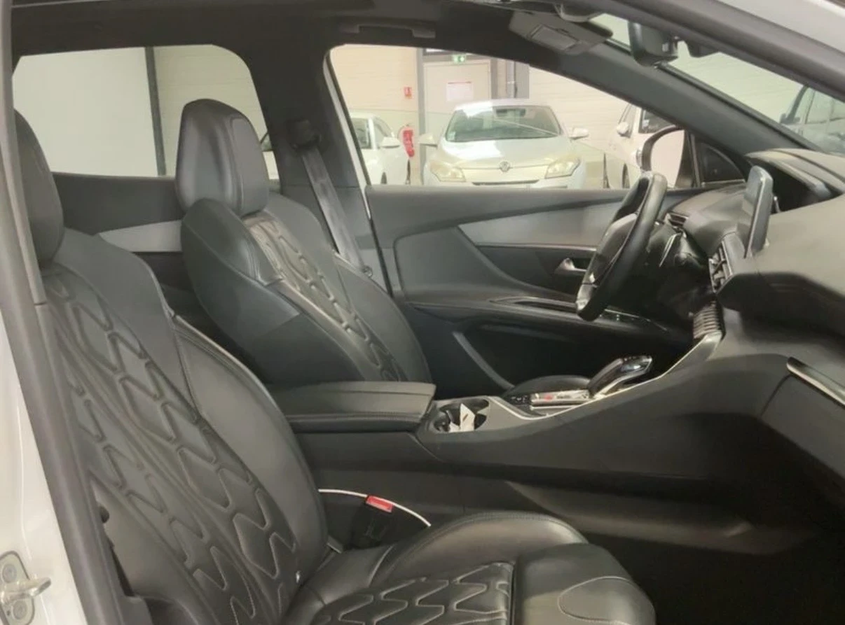 Peugeot 3008 GT-Line 4x4 299hp, снимка 8 - Автомобили и джипове - 56150618