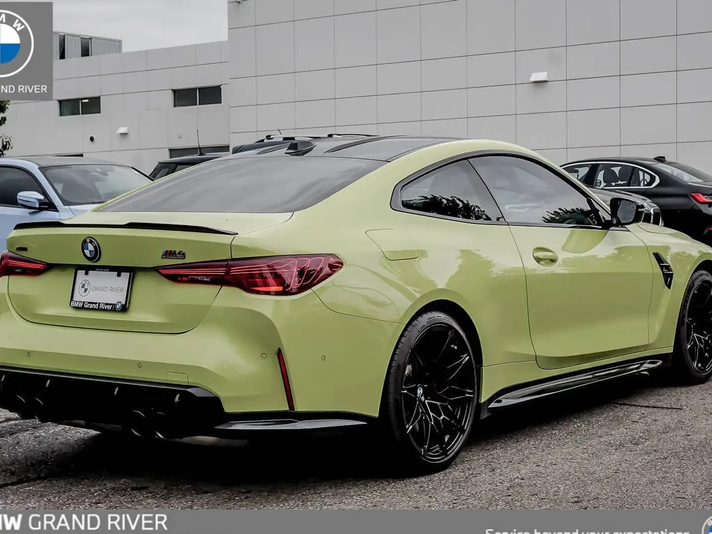 BMW M4 COMPETITION/Sao Paulo Yellow/, снимка 4 - Автомобили и джипове - 56329299