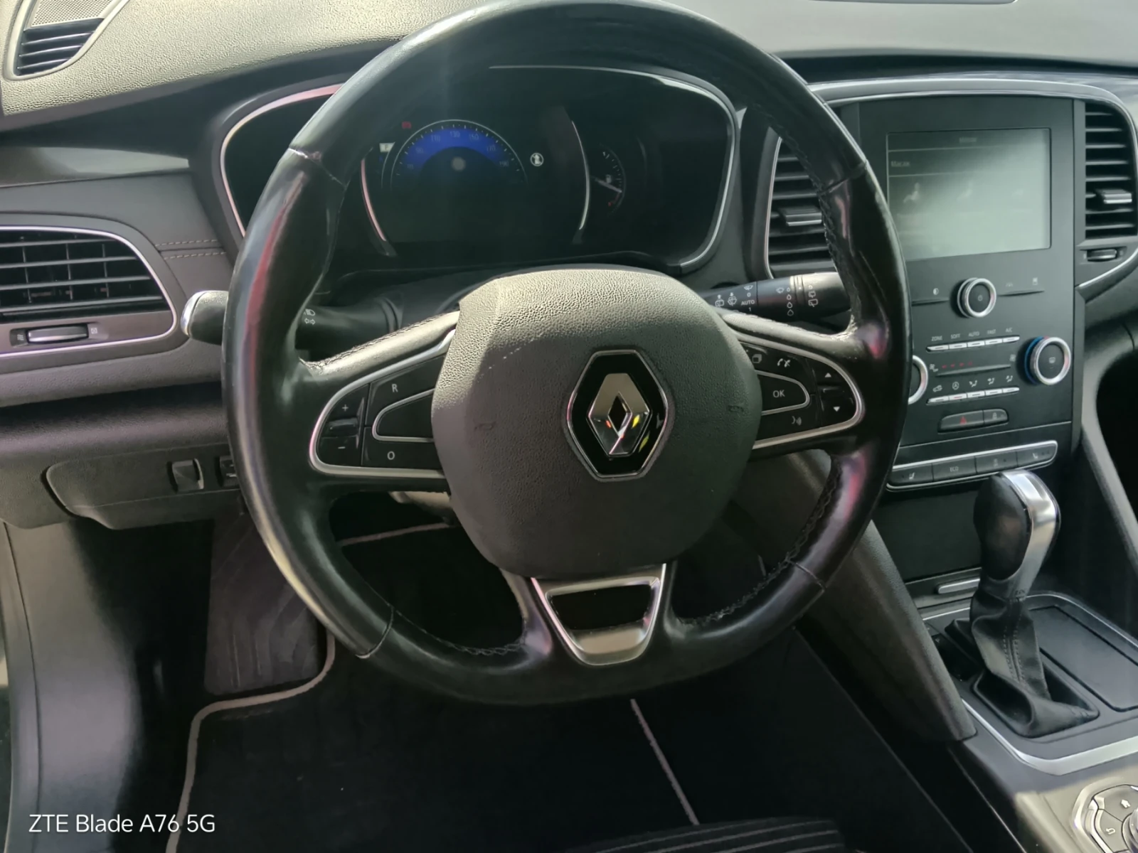 Renault Talisman 1.6D, снимка 11 - Автомобили и джипове - 56600011