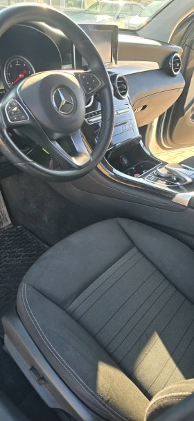 Mercedes-Benz GLC 250 4-MATIC, 9G, LED, 204к.с, снимка 11 - Автомобили и джипове - 53479245