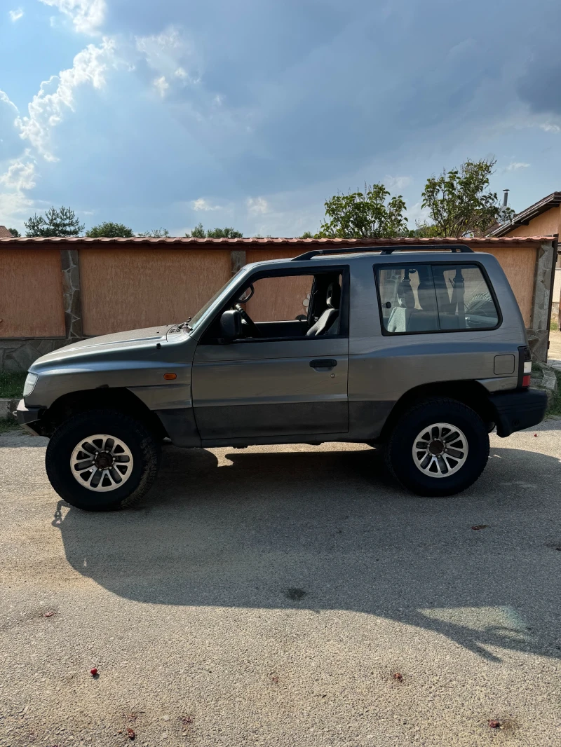 Mitsubishi Pajero, снимка 3 - Автомобили и джипове - 46811032