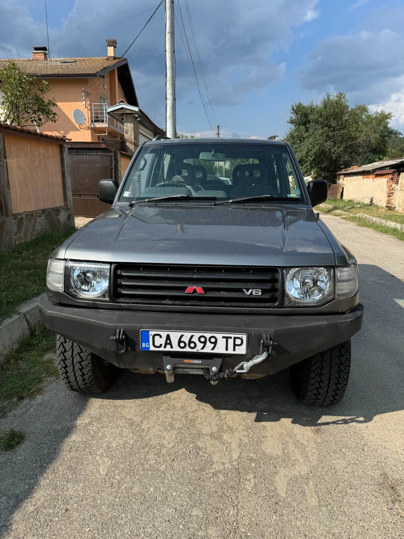 Mitsubishi Pajero, снимка 2 - Автомобили и джипове - 46811032