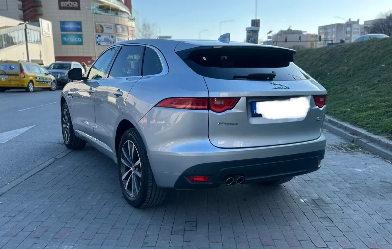 Jaguar F-PACE 2, 0, R-SPORT AWD FULL EXCLUSIVE , снимка 4 - Автомобили и джипове - 49605558