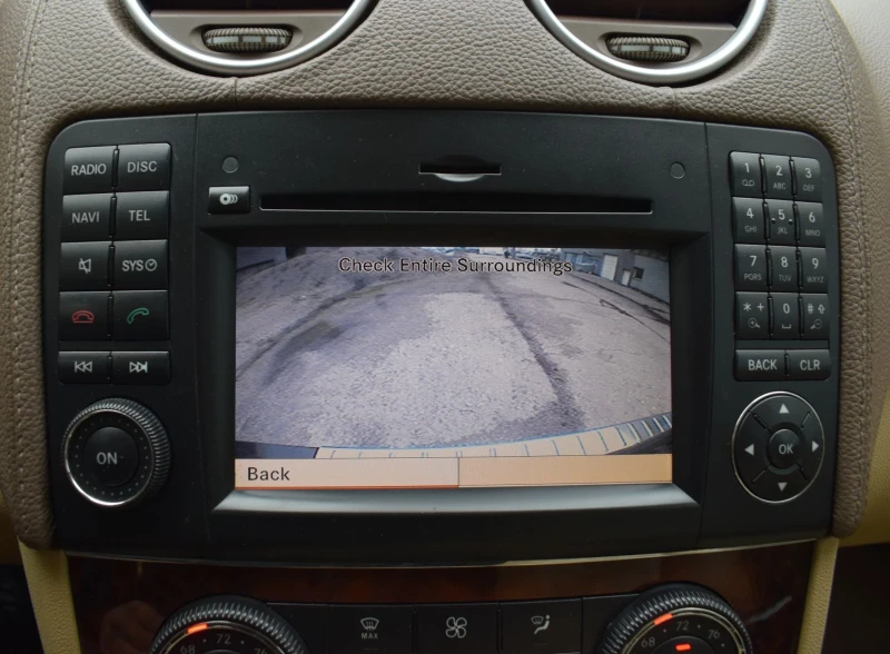 Mercedes-Benz GL 550, снимка 11 - Автомобили и джипове - 53093360