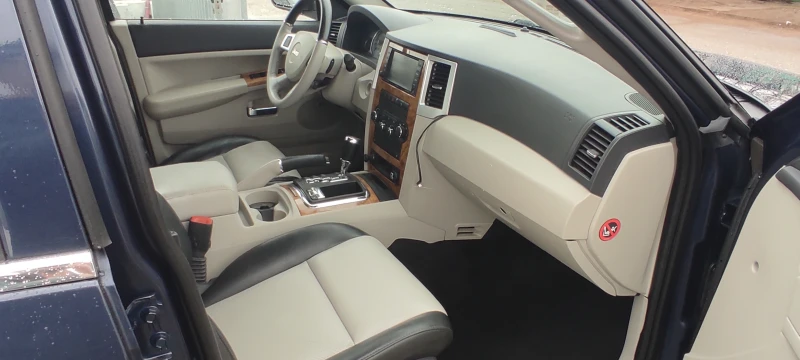 Jeep Grand cherokee 4.7i-V8 LIMITED QUADRA DRIVE II, снимка 8 - Автомобили и джипове - 53391277