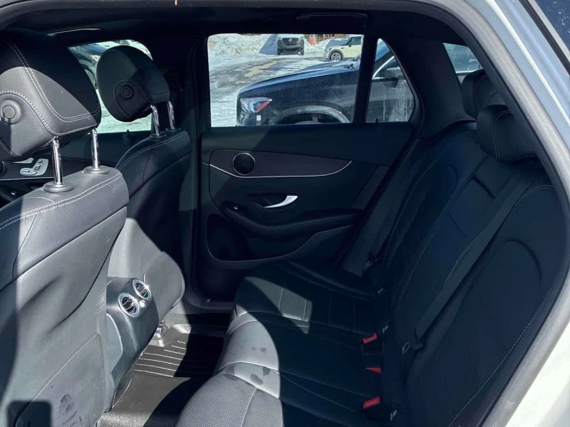 Mercedes-Benz GLC * 300 * CARFAX * ЦЕНА ДО БГ, снимка 11 - Автомобили и джипове - 53576177