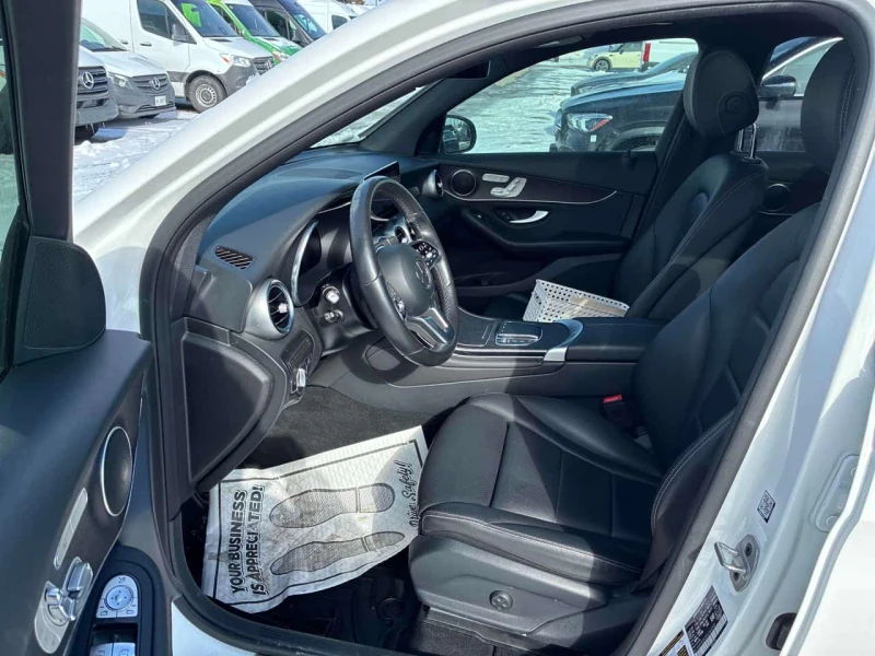 Mercedes-Benz GLC * 300 * CARFAX * ЦЕНА ДО БГ, снимка 5 - Автомобили и джипове - 53576177