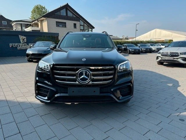 Mercedes-Benz GLS580 AMG/FACELIFT/ DESIGNO/NIGHT/PANO/BURM/EXCLUSIV/TV/, снимка 2 - Автомобили и джипове - 47617623